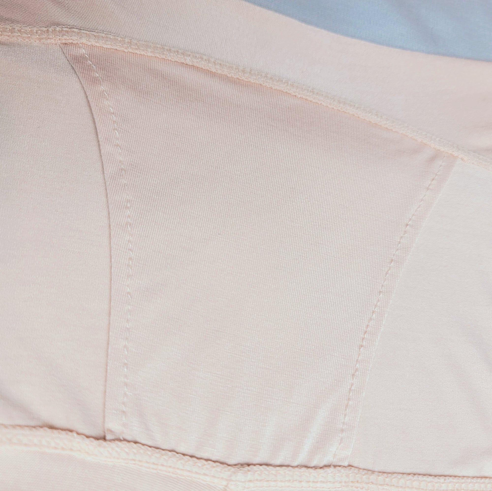 Bamboo Underwear by Indoor Outfit: Ultrathin Cotton Gusset. Bamboo Underwear features a cotton gusset to put sanitary pads in-between.