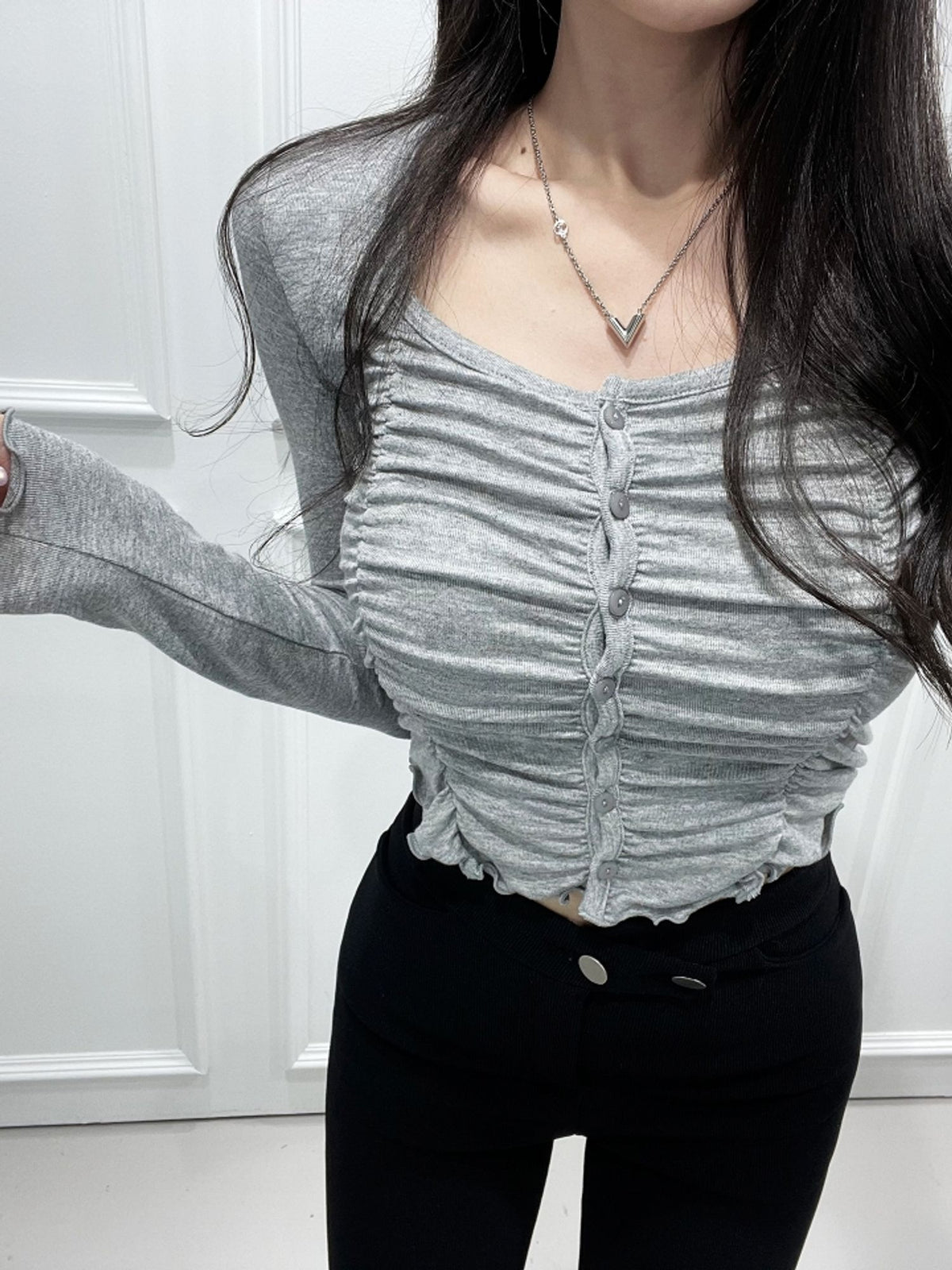 Light Shirring Crop Cardigan
