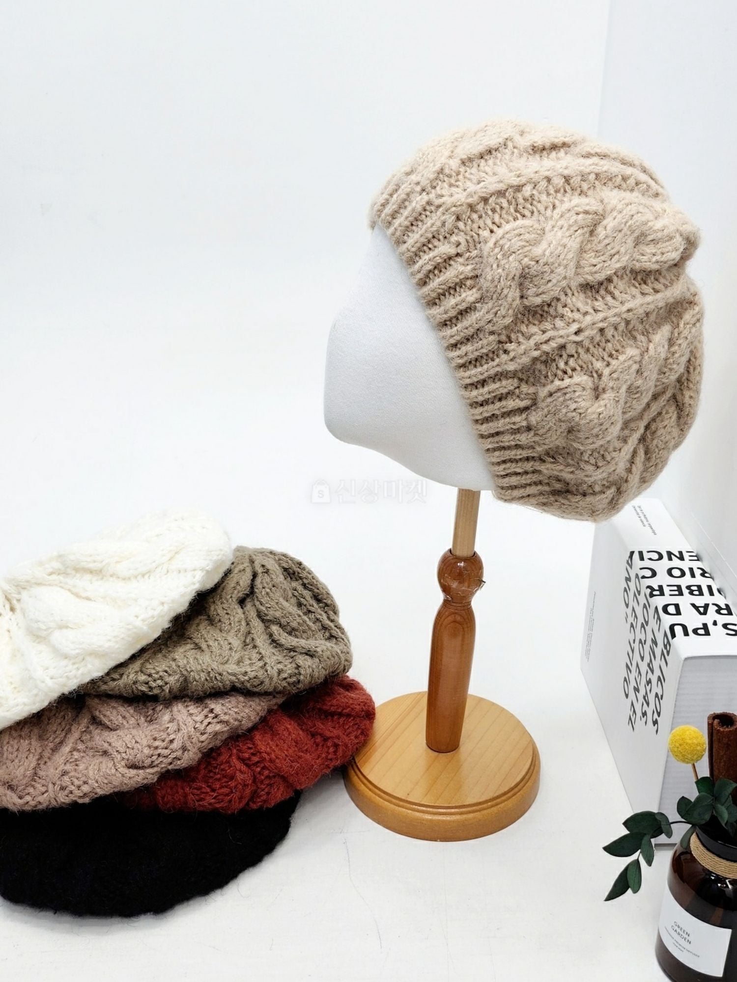 Cable Knit Beret Hat