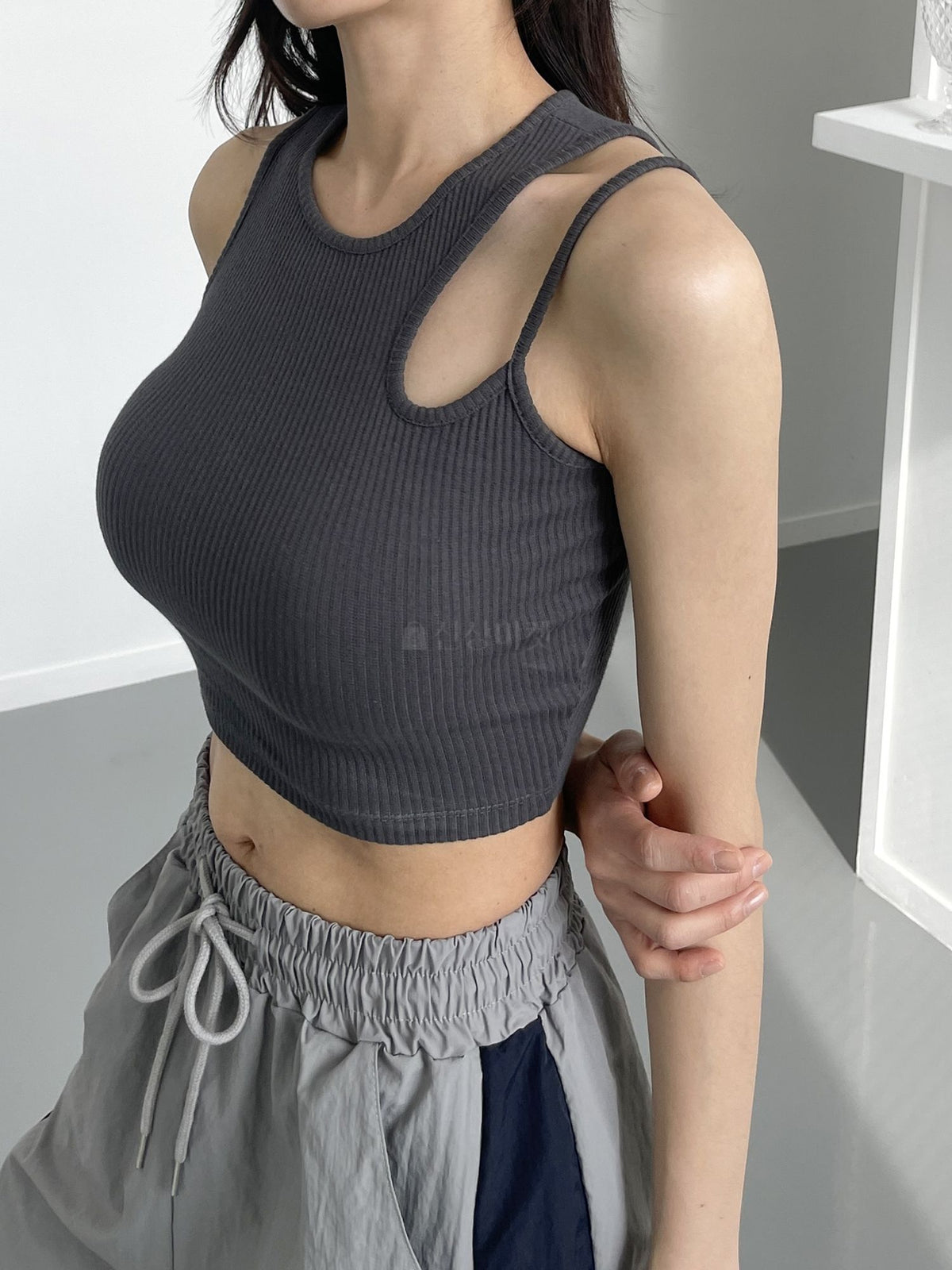 Le Sserafim Asymmetrical Open Shoulder Ribbed Crop Top