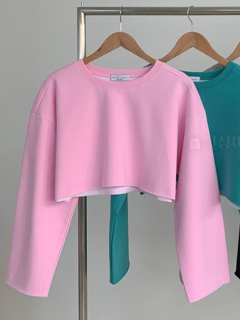 Jennie Crop Sweatshirt